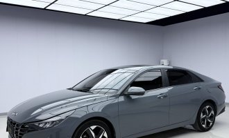 Hyundai Elantra 2021 1.5L CVT LUX Premium 
