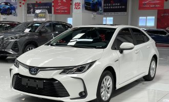 Toyota Corolla  2021 Twin Engine 1.8L E-CVT Elite 