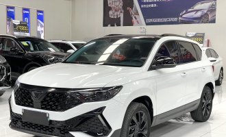 Jetta VS5 2022 280TSI Auto High Gloss Pleasure 
