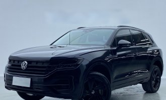 Volkswagen Touareg  2021 3.0TSI Sharp Edition Obsidian Black Sport Package 