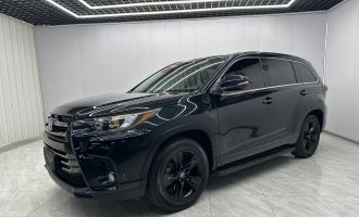  Toyota Highlander  2021 2.0T 4WD Knight Edition 7-местный