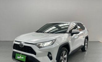 Toyota RAV4  2021 года  2,0 л CVT 2WD Style Edition