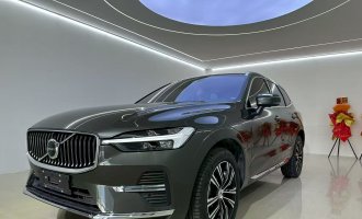Volvo XC60‌ 2023 B5 All-Wheel Drive Intelligent Luxury Edition