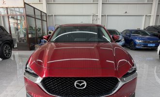 Mazda CX-30 Модель 2021 года, 2,0 л, автоматическая коробка передач, комплектация Jia Yue