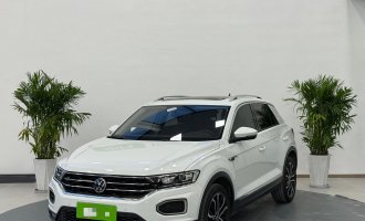 Volkswagen T-ROC  2022 года  280TSI DSG Передний привод Comfort PLUS