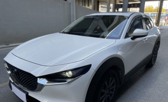 Mazda CX-30  2021 года  2,0 л  Автоматическая коробка передач, комплектация Premium