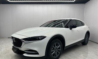 Mazda CX-4  2021 года  2,0 л  Автоматическая коробка передач  Передний привод  Skyactiv Dynamic Edition