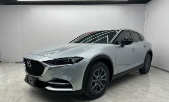 Mazda CX-4  2021 года  2,0 л  Автоматическая коробка передач  Передний привод  Skyactiv Dynamic Edition
