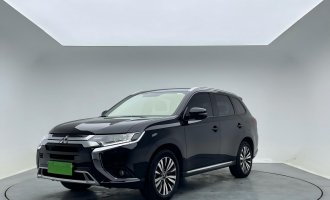 Mitsubishi Outlander  2021 2.0L 2WD Enjoy Edition 5-местный