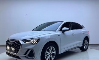 Audi Q3 Sportback  2022 года  35 TFSI Progressive