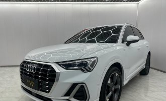 Audi Q3  2022 года  35 TFSI Sportline