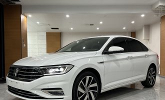 Volkswagen Sagitar  280TSI DGS Luxury Smart Connect