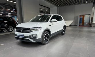 Volkswagen Tacqua 2021 1,5 л, автоматическая коробка передач, версия Connect Edition