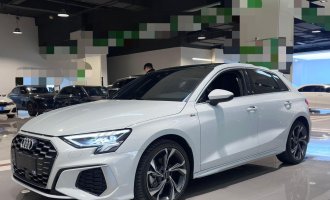 Audi A3 2022 Sportback 35 TFSI  Спортивный стиль