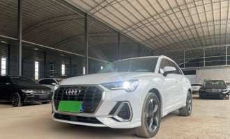 Audi Q3 2022 года  35 TFSI Sportline  Национальный стандарт выбросов VI