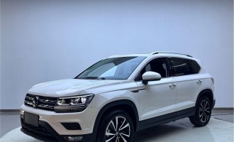 Volkswagen THAUR,  2022 г. выпуска, 280TSI, передний привод, версия «Люкс»