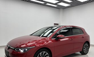 Volkswagen Golf 2023 года,  обновленная версия 280TSI DSG PRO