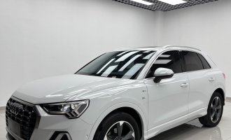 Audi Q3 2022 года,  35TSI, версия «Sporty»