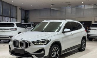 BMW X1,  2022 модельный год, sDrive20Li, версия «Style»