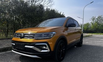 Volkswagen T-CROSS, цвет «Энергичный золотой», 2022 модельный год, 280TSI DSG, версия «Люкс»