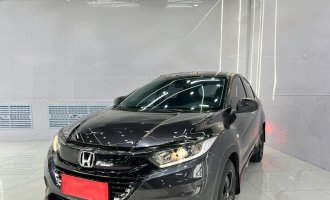 Honda Vezel 2022 года,  1,5 л, CVT, версия «Phantom Night Pioneer»