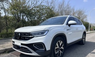 Volkswagen TAYRON 2023 года, 280TSI, передний привод, версия «Luxury Plus Advanced»