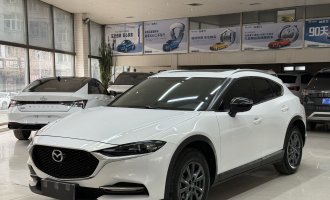 Mazda CX-4  2021 г. 2,0 л, АКПП, передний привод, версия «Skyline»