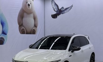 Volkswagen Golf, белый цвет, 2023 год выпуска, модернизированная версия, 280TSI DSG R-Line Lite