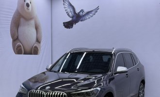 BMW X1, черный, модель 2022 года, sDrive20Li, стильный вариант