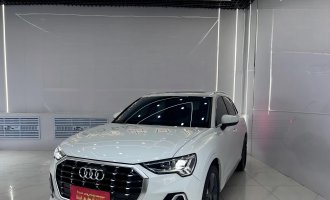 Audi Q3, белый цвет, 2022 год выпуска, 35 TFSI, стильный и динамичный вариант, соответствует стандарту ГОСТ VI  