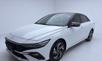Hyundai Elantra, белый, 2023 г.в., 1.5L CVT GLX, элитная версия