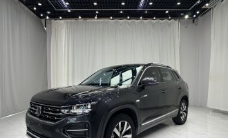Volkswagen Tayron, чёрный, 2022 год выпуска, 280TSI, переднеприводная версия Luxury Intelligent Link