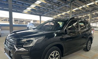 Subaru Forester Black 2022 model 2.0i AWD Luxury Edition 