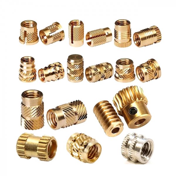 Четырех- и пятикоординатный токарный станок с ЧПУ. Обработка деталей из латуни и стали. 3D-модель. Допуск 0,01 мм. Качественная обработка металла.