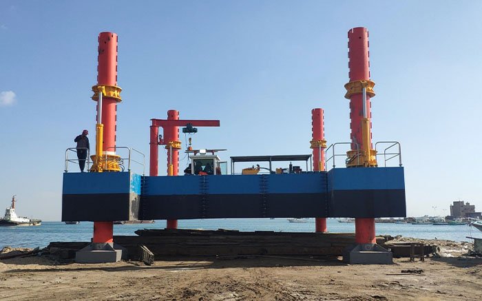 _0005_jackup barge