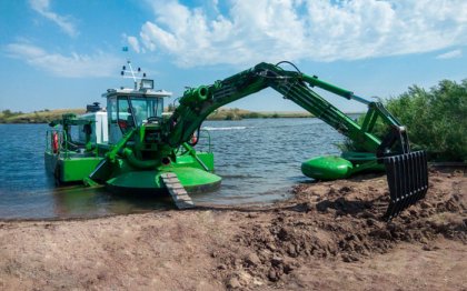 Amphibious multi-purpose dredger for dredging of lakes in Kazakhstan