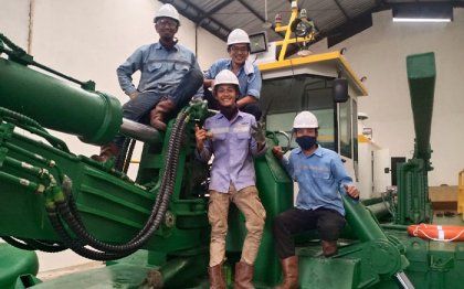 HID "Clay Emperor" amphibious dredger is used for the construction of coal mine tailings lake in Balikpapan, Indonesia