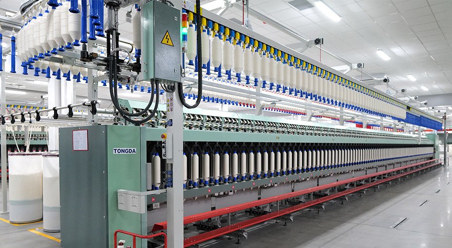 Симплексная прядильная машина с ровничной машиной FA471