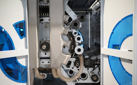 Стабильное всасывание и воздушный поток гарантируют качество чесания.