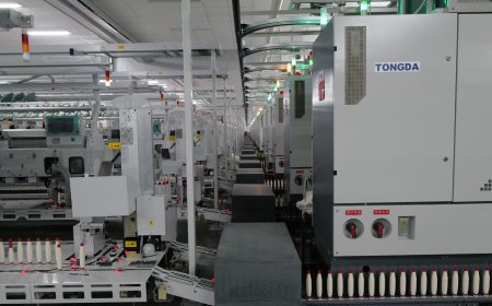 НОВАЯ ТЕХНОЛОГИЯ СВЕРХСИНХРОНИЗАЦИИ ДЛЯ ПРОМЕЖУТОЧНОГО ПРИВОДА НИЖНЕЙ РАМА УЛИНЕНИЯ РОЛИКОВ