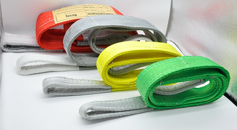 Как выбрать и использовать подъемные стропы в такелажной отрасли