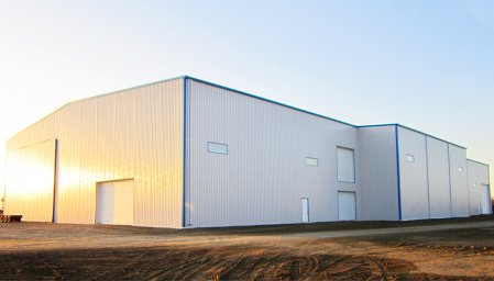 ЗДАНИЕ СКЛАДА ИЗ СТАЛЬНЫХ КОНСТРУКЦИЙ