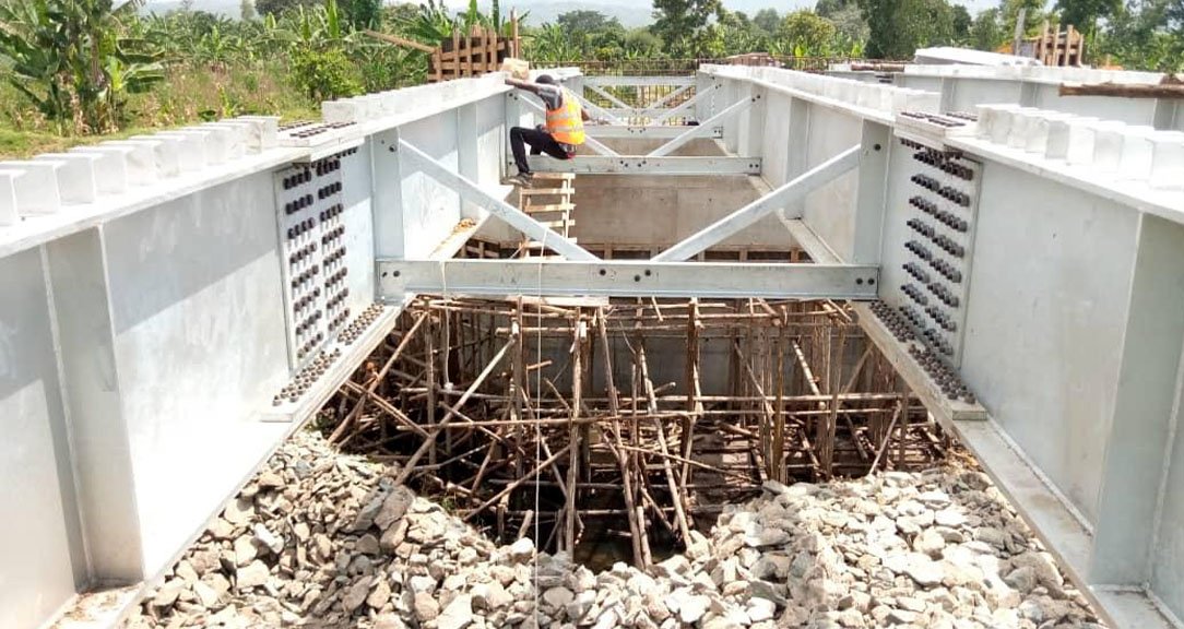 Живое фото моста Уганда picture